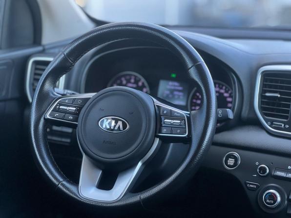 Kia Sportage IV Рестайлинг с пробегом 2019 года, цена 2 119 000 рублей, 155000 км, внедорожник, Автокод Объявления