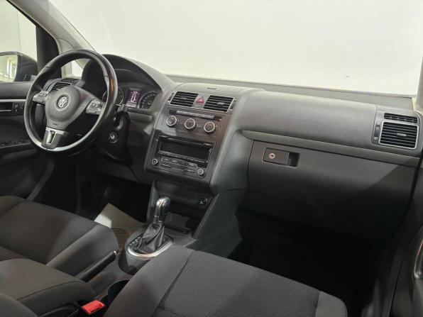 Volkswagen Touran I Рестайлинг 2 с пробегом 2014 года, цена 1 250 000 рублей, 187302 км, компактвэн, Автокод Объявления
