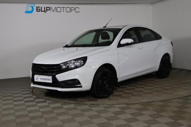 Lada (ВАЗ) Vesta I с пробегом 2018 года, цена 899 990 рублей, 61001 км, седан, Автокод Объявления