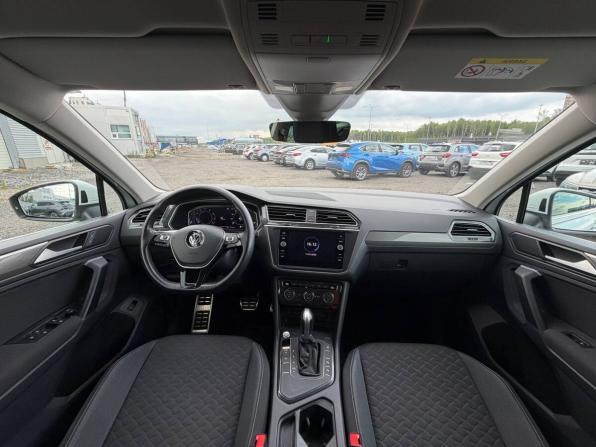 Volkswagen Tiguan II с пробегом 2018 года, цена 2 345 000 рублей, 77776 км, внедорожник, Автокод Объявления