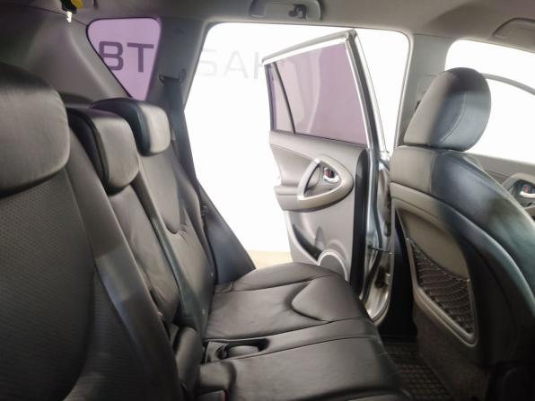Toyota RAV4 III (XA30) Рестайлинг с пробегом 2011 года, цена 1 600 000 рублей, 220000 км, внедорожник, Автокод Объявления