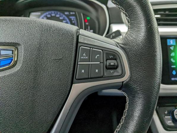 Geely Atlas I с пробегом 2021 года, цена 1 750 000 рублей, 45472 км, внедорожник, Автокод Объявления