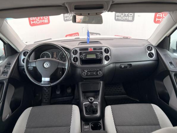Volkswagen Tiguan I с пробегом 2010 года, цена 649 999 рублей, 200325 км, внедорожник, Автокод Объявления