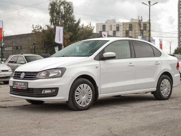 Volkswagen Polo V Рестайлинг с пробегом 2017 года, цена 949 000 рублей, 128537 км, седан, Автокод Объявления