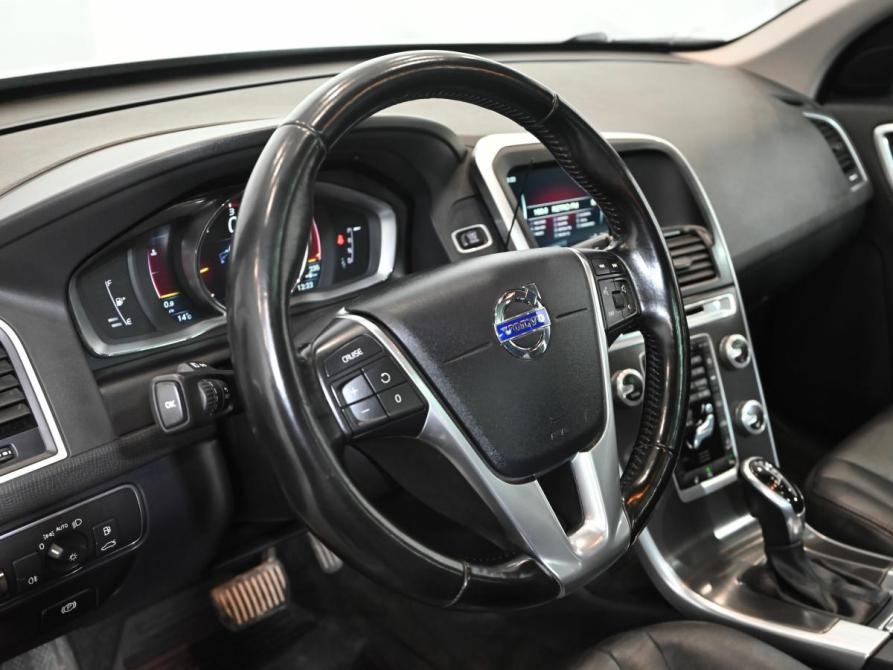 Volvo XC60 I Рестайлинг Екатеринбург  - изображение 13