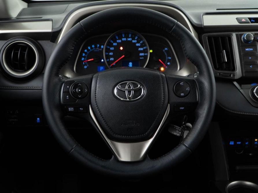 Toyota RAV4 IV (XA40) Москва  - изображение 14