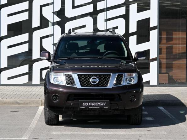 Nissan Pathfinder III Рестайлинг с пробегом 2012 года, цена 1 385 000 рублей, 251604 км, внедорожник, Автокод Объявления