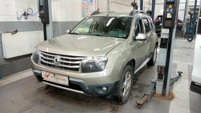 Renault Duster I с пробегом 2013 года, цена 800 000 рублей, 190070 км, внедорожник, Автокод Объявления