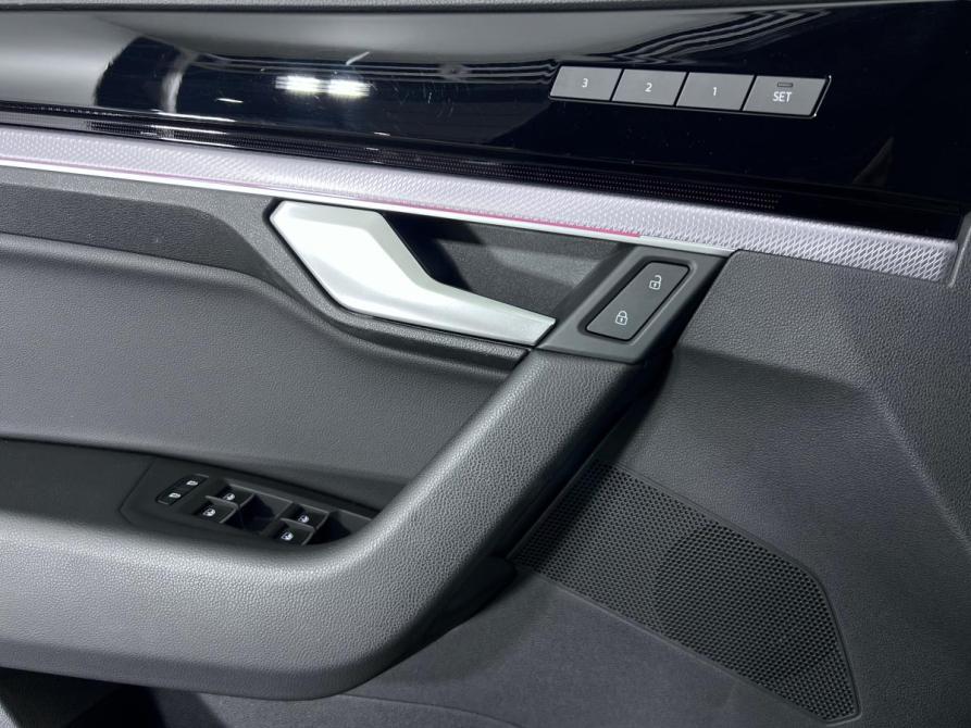 Volkswagen Touareg III Ростов-на-Дону  - изображение 19