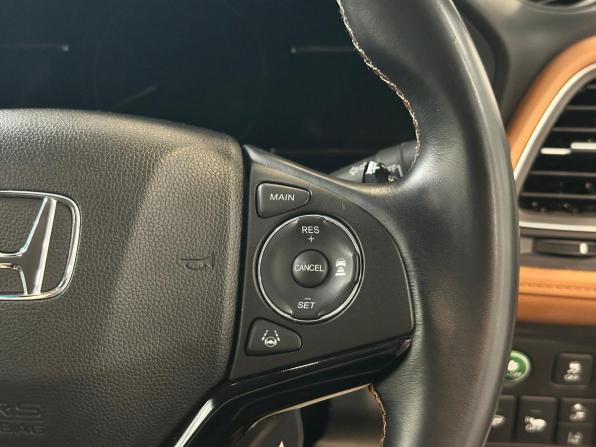 Honda Vezel I Рестайлинг с пробегом 2019 года, цена 1 770 000 рублей, 83099 км, внедорожник, Автокод Объявления