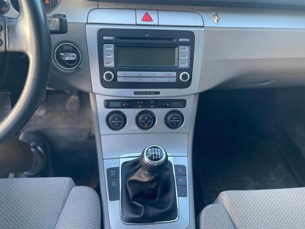 Volkswagen Passat B6 с пробегом 2007 года, цена 650 000 рублей, 288395 км, универсал, Автокод Объявления