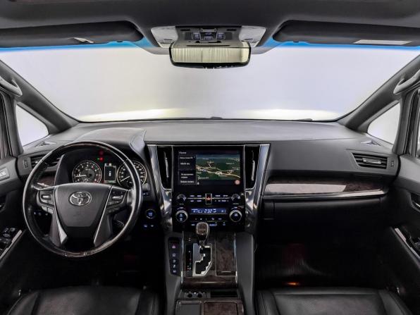 Toyota Alphard III Рестайлинг с пробегом 2021 года, цена 5 950 000 рублей, 127330 км, минивэн, Автокод Объявления