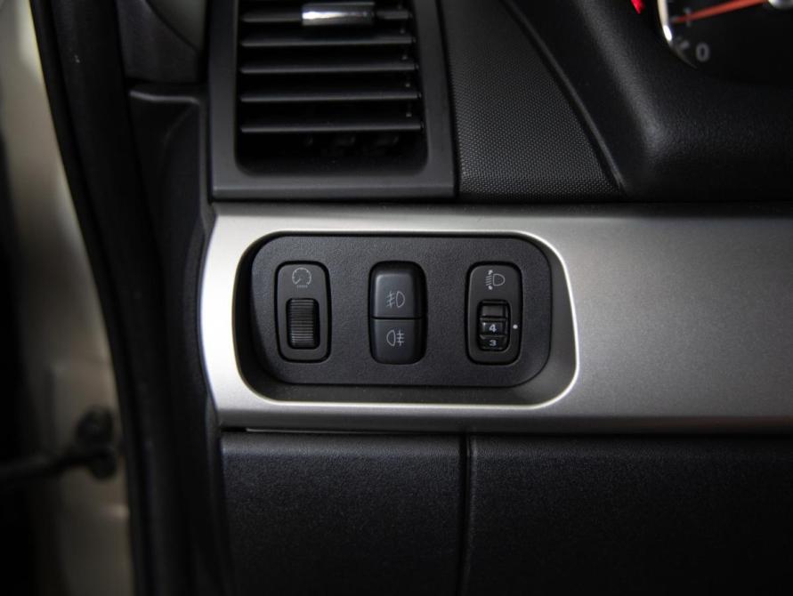 Mitsubishi Galant IX Рестайлинг Санкт-Петербург  - изображение 17