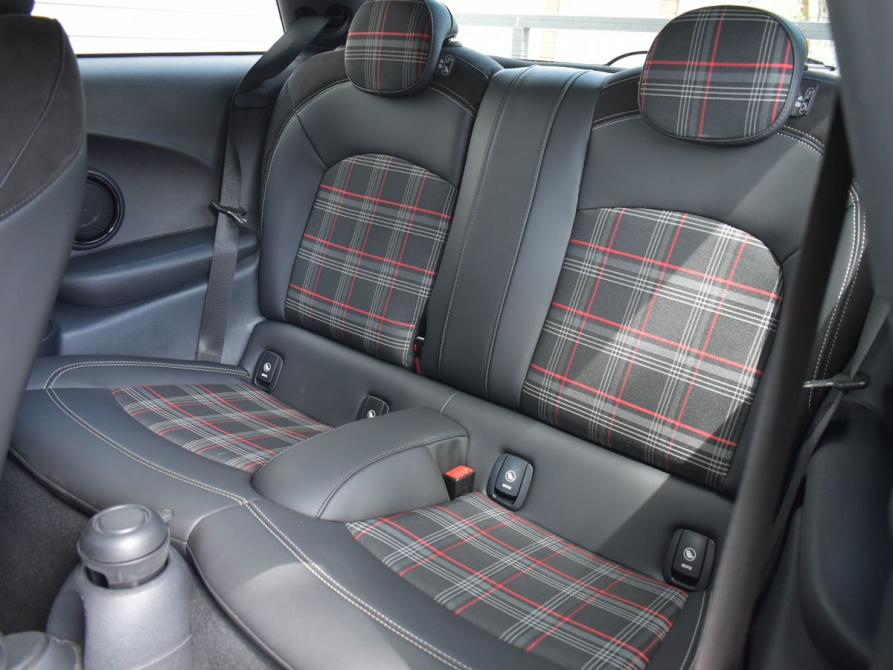 Mini Hatch III (F55/F56) Рестайлинг Москва  - изображение 23