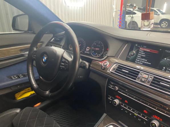 BMW 7 серии V (F01/F02/F04) Рестайлинг с пробегом 2014 года, цена 2 625 000 рублей, 236704 км, седан, Автокод Объявления