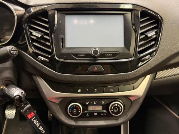 Lada (ВАЗ) Vesta I с пробегом 2019 года, цена 1 030 000 рублей, 142400 км, седан, Автокод Объявления
