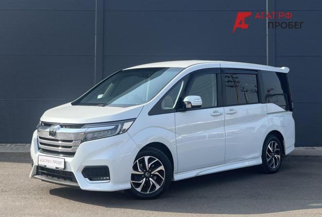 Honda Stepwgn V Рестайлинг