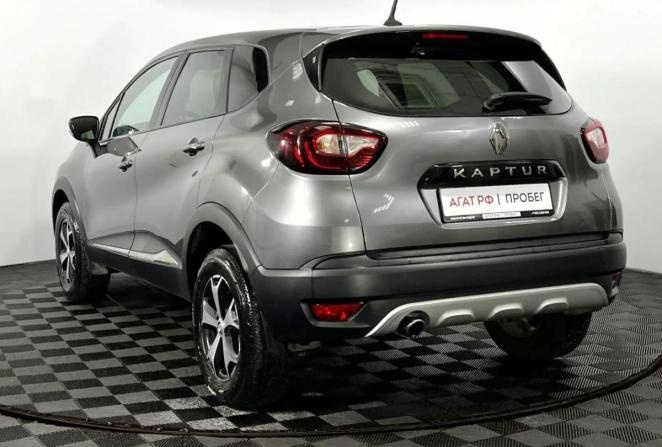 Renault Kaptur I Рестайлинг с пробегом 2021 года, цена 1 700 000 рублей, 56768 км, внедорожник, Автокод Объявления