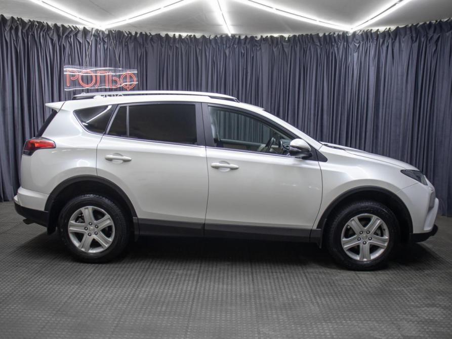 Toyota RAV4 IV (XA40) Рестайлинг Москва  - изображение 4