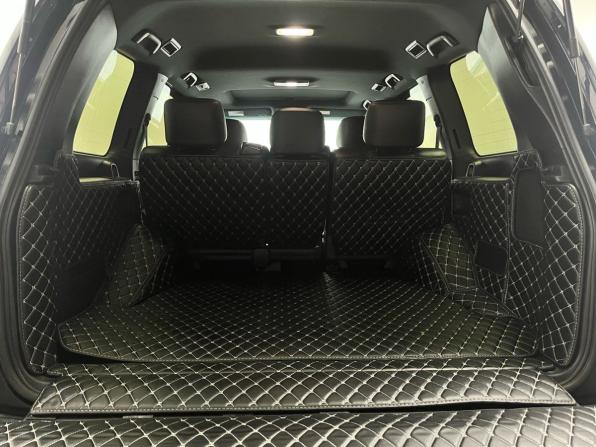Toyota Land Cruiser 200 Series Рестайлинг 2 с пробегом 2018 года, цена 6 425 000 рублей, 153776 км, внедорожник, Автокод Объявления