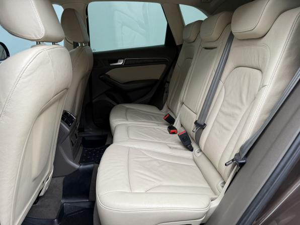 Audi Q5 I (8R) Рестайлинг с пробегом 2015 года, цена 1 800 000 рублей, 210093 км, внедорожник, Автокод Объявления