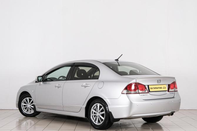 Honda Civic VIII с пробегом 2009 года, цена 749 000 рублей, 313000 км, седан, Автокод Объявления