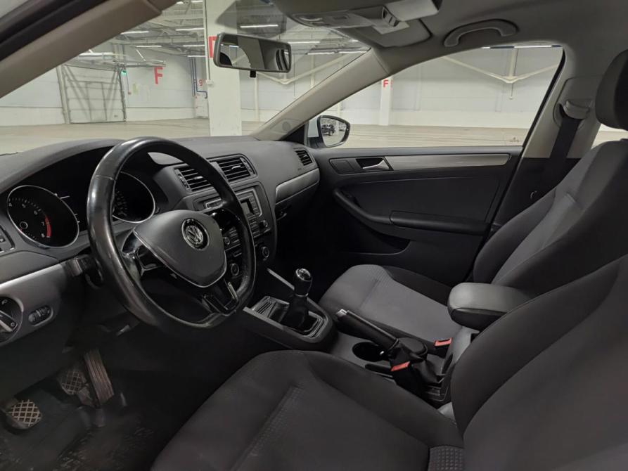 Volkswagen Jetta VI Рестайлинг Казань  - изображение 20