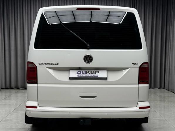 Volkswagen Caravelle T6 с пробегом 2015 года, цена 2 549 000 рублей, 242017 км, минивэн, Автокод Объявления