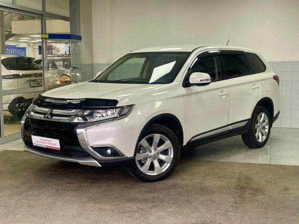 Mitsubishi Outlander III Рестайлинг 3 с пробегом 2015 года, цена 1 854 000 рублей, 158943 км, внедорожник, Автокод Объявления