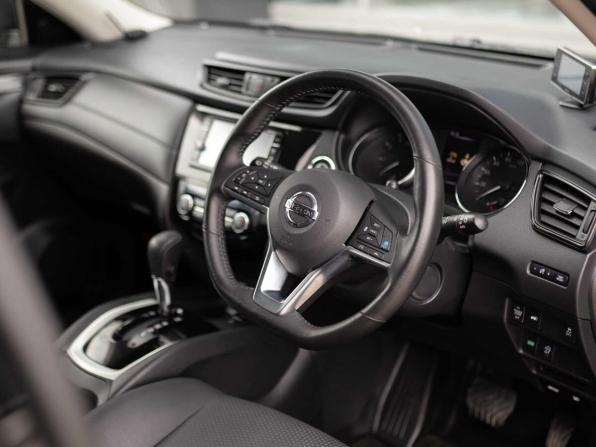 Nissan X-Trail III Рестайлинг с пробегом 2018 года, цена 2 100 000 рублей, 54473 км, внедорожник, Автокод Объявления