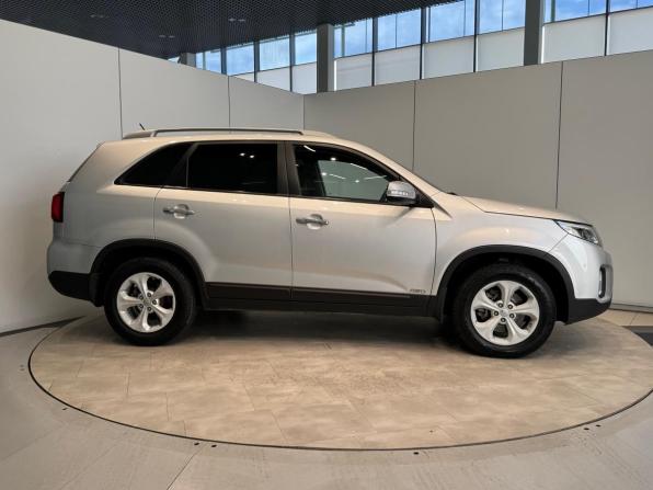 Kia Sorento II Рестайлинг с пробегом 2014 года, цена 2 190 000 рублей, 179000 км, внедорожник, Автокод Объявления