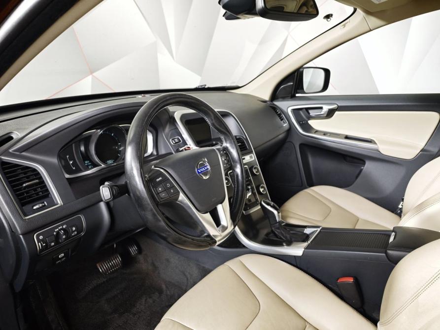 Volvo XC60 I Рестайлинг Москва  - изображение 18