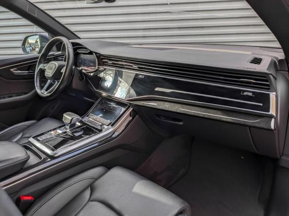 Audi Q8 I (4M) с пробегом 2018 года, цена 4 895 000 рублей, 132010 км, внедорожник, Автокод Объявления