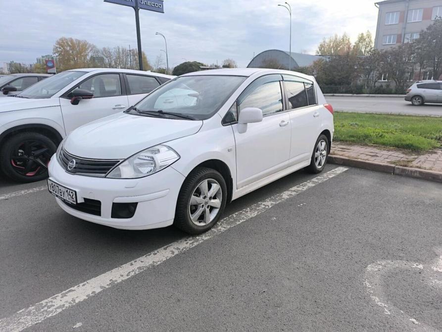 Nissan Tiida I Рестайлинг Кемерово  - изображение 5