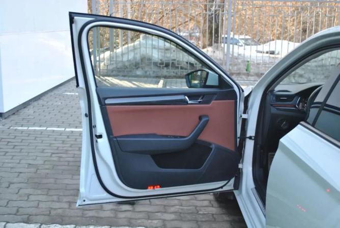 Skoda Superb III с пробегом 2019 года, цена 1 849 000 рублей, 61454 км, лифтбек, Автокод Объявления