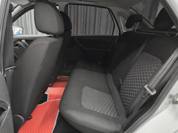 Lada (ВАЗ) Granta I Рестайлинг с пробегом 2019 года, цена 619 000 рублей, 102000 км, седан, Автокод Объявления