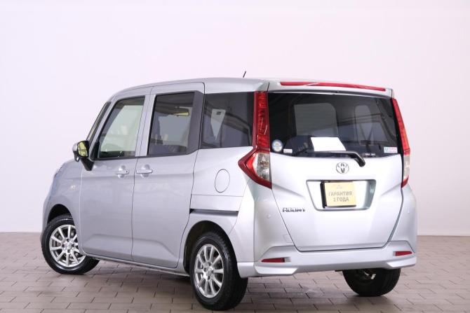 Toyota Roomy I Рестайлинг с пробегом 2021 года, цена 1 279 000 рублей, 83000 км, микровэн, Автокод Объявления