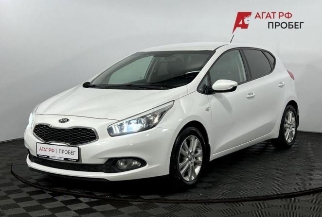 Kia Ceed II с пробегом 2014 года, цена 1 055 000 рублей, 228609 км, хэтчбек, Автокод Объявления