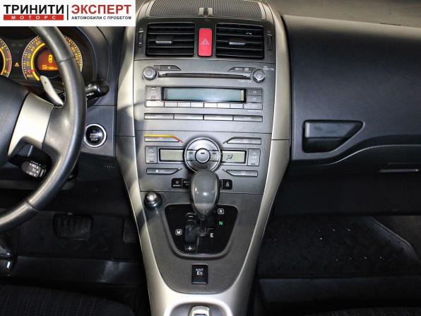 Toyota Auris I с пробегом 2008 года, цена 717 000 рублей, 247165 км, хэтчбек, Автокод Объявления