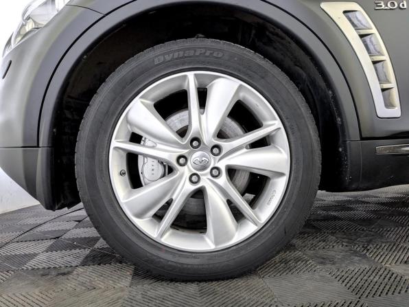 Infiniti QX70 с пробегом 2014 года, цена 2 390 000 рублей, 100310 км, внедорожник, Автокод Объявления
