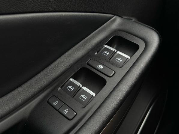 Omoda S5 с пробегом 2023 года, цена 1 070 000 рублей, 121650 км, седан, Автокод Объявления