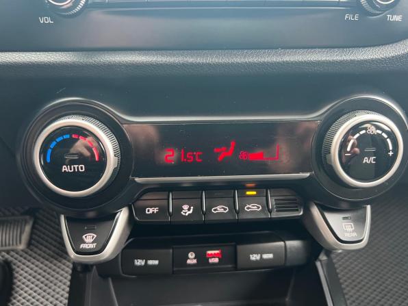 Kia Rio IV с пробегом 2018 года, цена 1 340 800 рублей, 148870 км, седан, Автокод Объявления