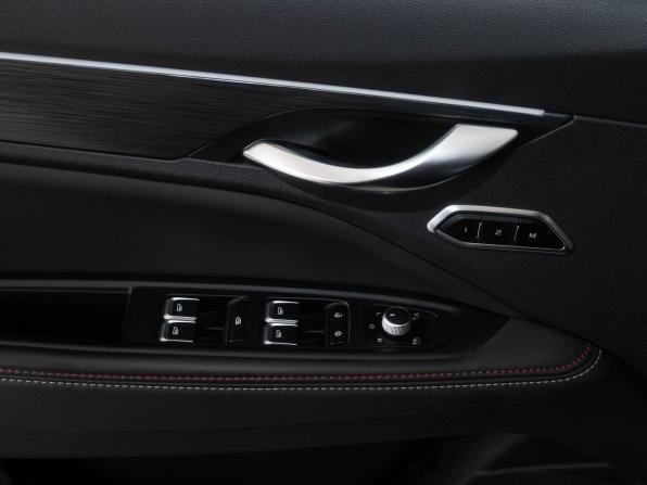 Geely Tugella I Рестайлинг с пробегом 2023 года, цена 2 935 000 рублей, 37020 км, внедорожник, Автокод Объявления