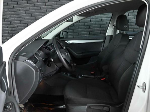 Skoda Octavia III (A7) с пробегом 2015 года, цена 1 180 000 рублей, 232578 км, лифтбек, Автокод Объявления