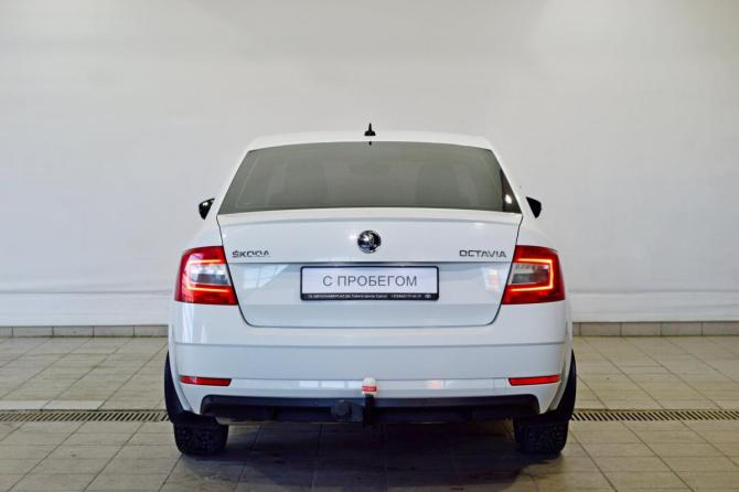 Skoda Octavia III (A7) Рестайлинг с пробегом 2018 года, цена 1 895 000 рублей, 134000 км, лифтбек, Автокод Объявления
