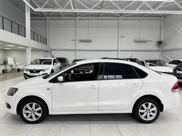 Volkswagen Polo V с пробегом 2013 года, цена 849 000 рублей, 211534 км, седан, Автокод Объявления