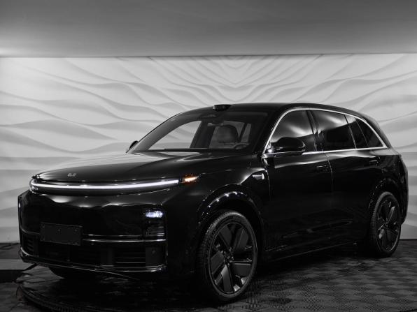 Новый Li Auto (Lixiang) L7 I Рестайлинг 2025 года, цена 10 490 000 рублей, внедорожник, Автокод Объявления