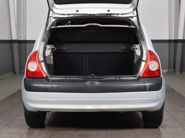 Renault Clio II Рестайлинг 2 с пробегом 2004 года, цена 399 999 рублей, 188369 км, хэтчбек, Автокод Объявления