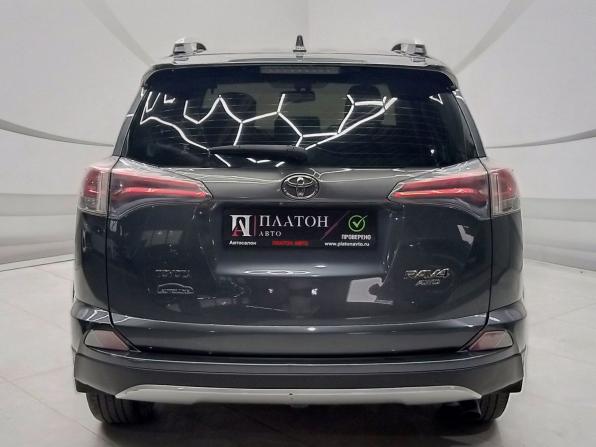 Toyota RAV4 IV (XA40) Рестайлинг с пробегом 2016 года, цена 1 990 000 рублей, 211950 км, внедорожник, Автокод Объявления