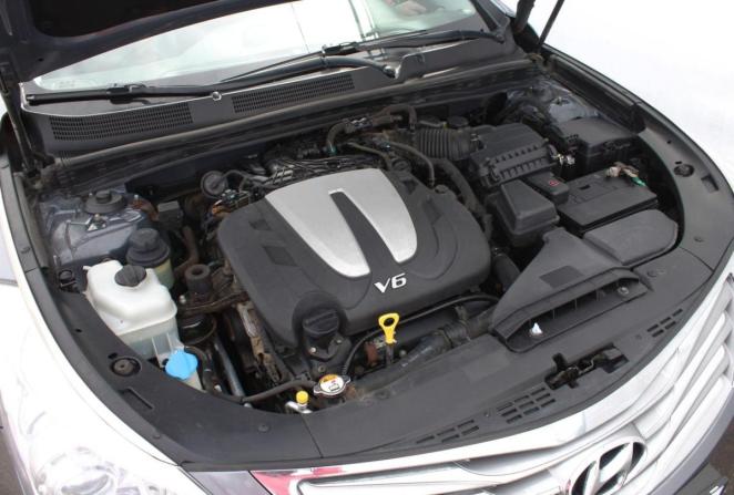 Hyundai Grandeur V с пробегом 2012 года, цена 1 400 000 рублей, 179843 км, седан, Автокод Объявления